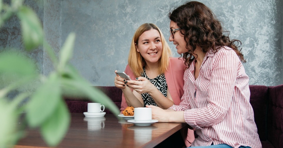 Počas roku 2020 internet využilo vyše 90 % Slovákov