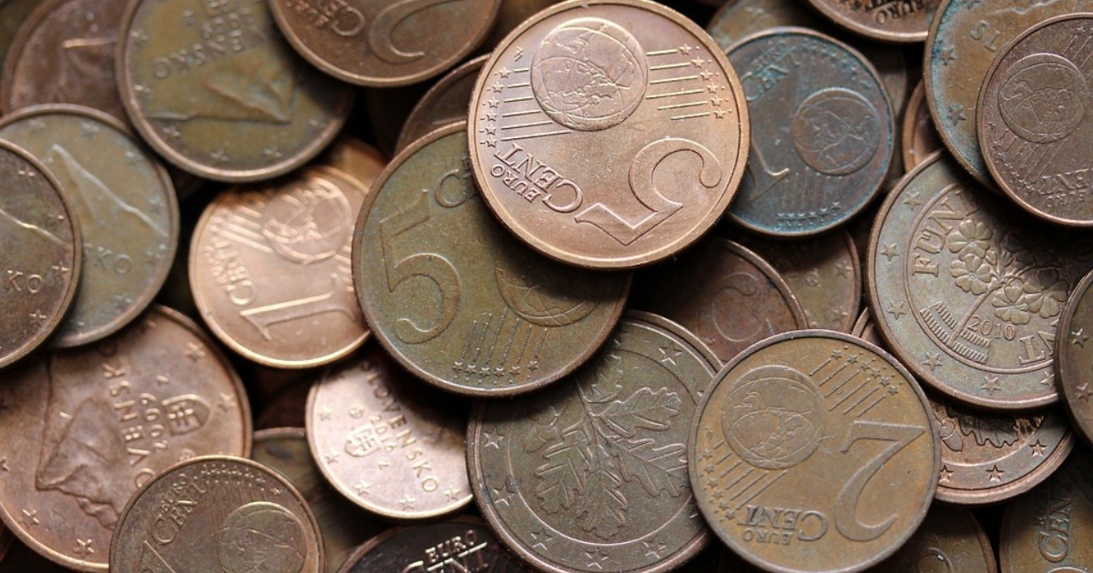 Obmedzenie obehu jedno- a dvojcentových mincí