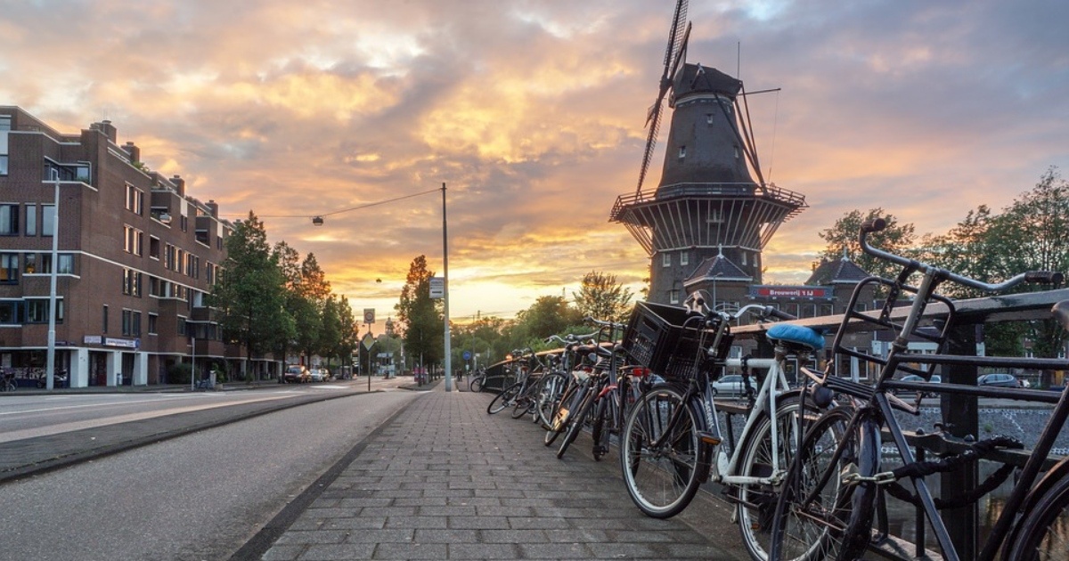 Amsterdam brexit
